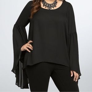 PLUS SIZE Women's Blouse